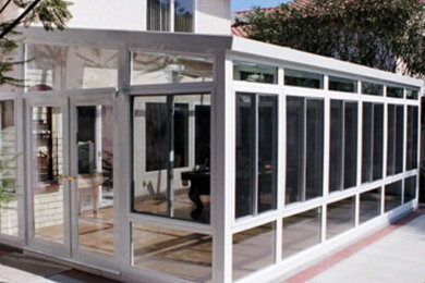 Example of a sunroom design in Vancouver