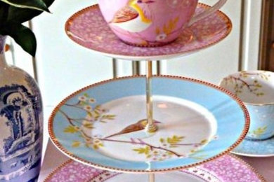 New Cake Stands