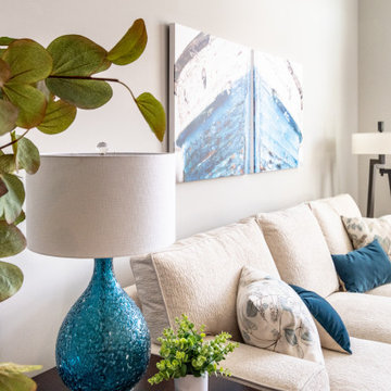 Coastal Theme Apartment