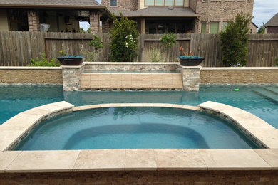 Example of a classic pool design in Houston