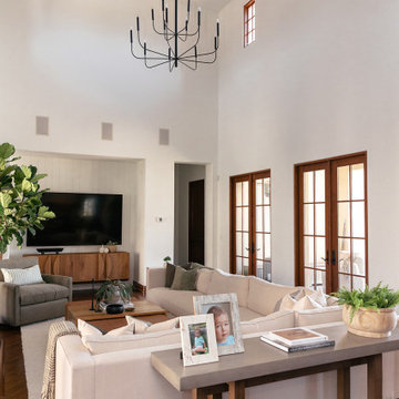 Long Horn Family Room