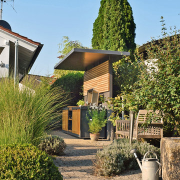 Genuss im Garten: Outdoorküche und Lounge Terasse