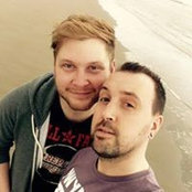 Simon Davies's photo