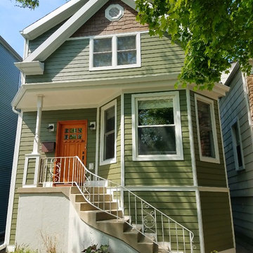 Chicago, IL 60625 James Hardie Siding Heathered Moss Exterior