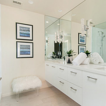 Toyon Bath 1