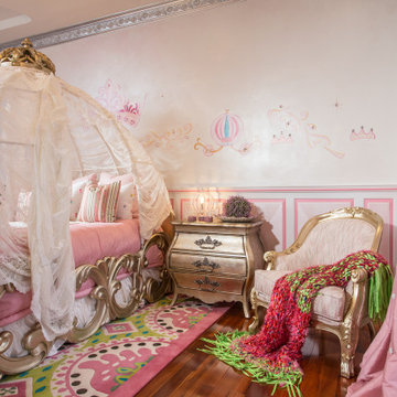 SINGLE FAMILY HOME "UNIQUE INTERIOR ARCHITECTURE"