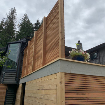 Custom Wood Deck & Cedar Privacy Wall