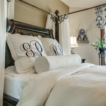 Cream and Navy Bedding