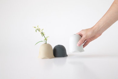 Scape vases