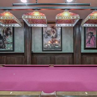 Inspiration for a traditional basement in Miami.