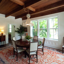The dinning room lamp