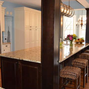 Kitchen Remodel with Maple Villa Cabinets in Antique White with Chocolate Glaze