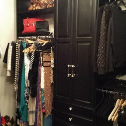 Black traditional wood closets - Products