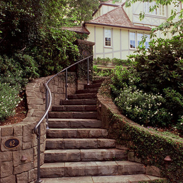 Piedmont Tudor
