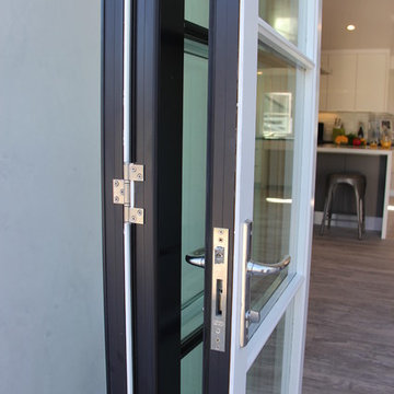 Folding windows - Rancho Palos Verdes