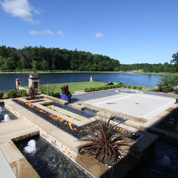Modern Lake Front Estate