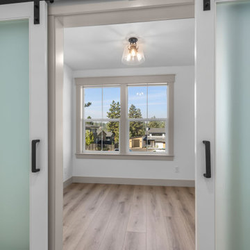Modern Farmhouse Elegance Meets Exceptional Flexibility! - Talline Lot, Bend, OR