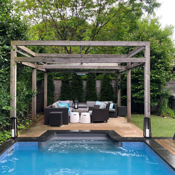Retractable Shade, East York