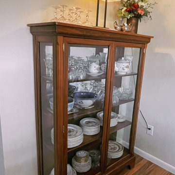 AFTER RESTORATION - Anitnozzi  Mahogany China Cabinet