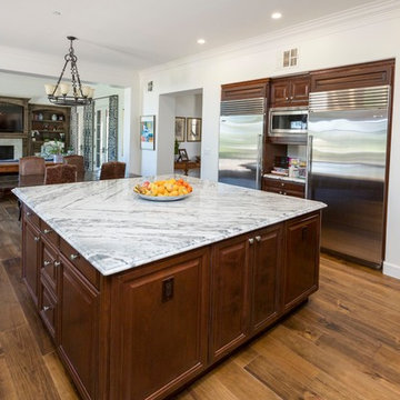 Engineered European Walnut with Oil Finish