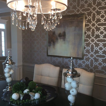 Luxe Dining Room designed by Juliana Ferrazzi,Black-eyed Susan designer