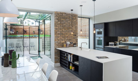 10 Ways to Seamlessly Fit a Microwave into Your Kitchen