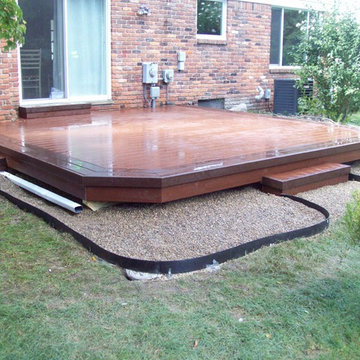 TREX TRANSCENDS FIRE PIT COLOR DECK WITH VL BORDER