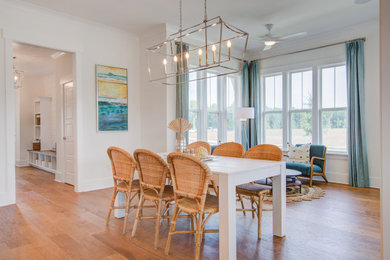 Dining room - transitional dining room idea in Charleston