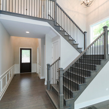 Modified Parker IV with Full In-Law Suite and Kitchenette  |  Naperville, IL