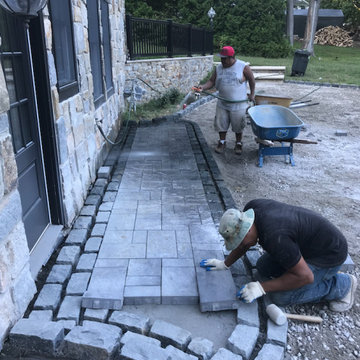 Pavers/ Patios