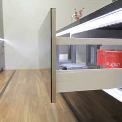 Chauvel Kitchen - Kitchen Cabinetry