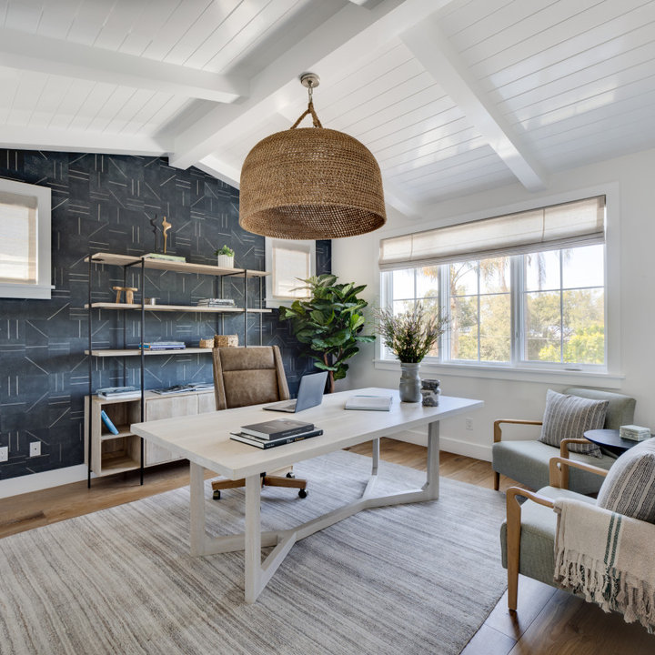 75 Beautiful Beach Style Home Office Ideas Designs May 2023 Houzz AU   A47110dd03b73be9 0467 W720 H720 B2 P0   