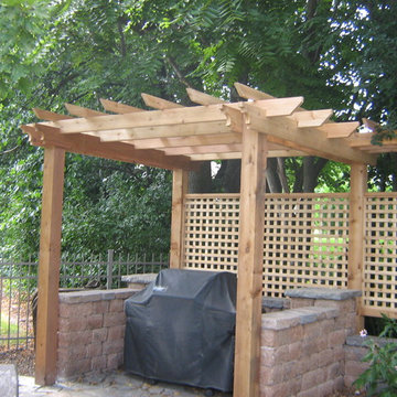 Pergola over Grilling Station