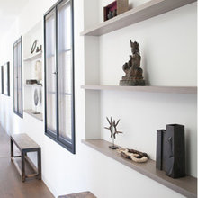 Built-In Shelves & Cabinets