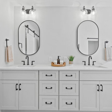 Transitional Oxford Master Bathroom