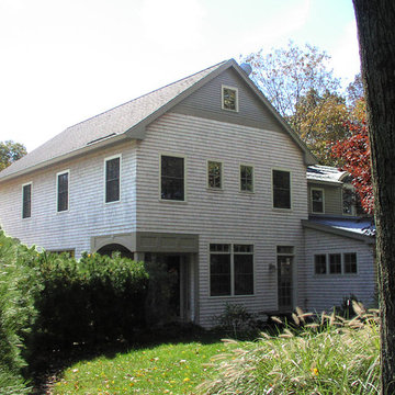 Transitional Farmhouse