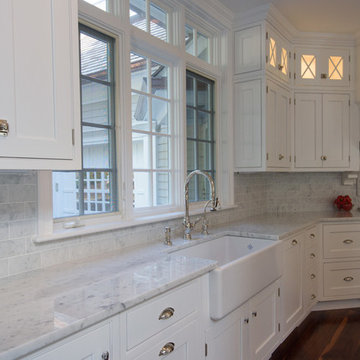 Light & Lovely Great Room and Kitchen