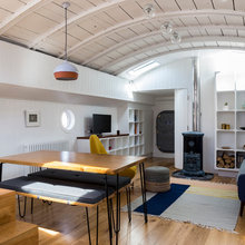 houseboat