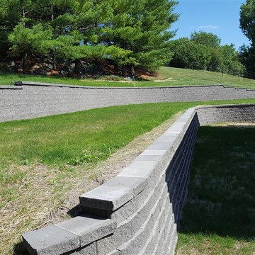 Block Retaining Wall in Lakeville