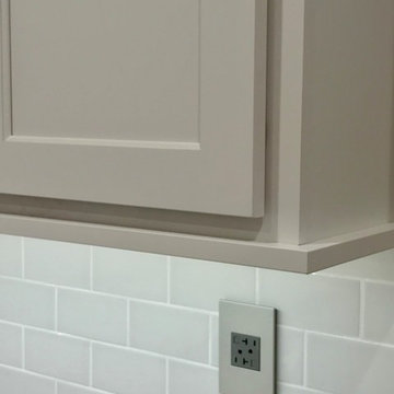 New Construction Kewanee IL MSI Quartz Koch & Dura Supreme Painted Cabinets