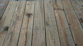Before & After Deck Cleaning in Plymouth, MA