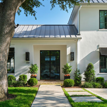 Black Cabinets and White Spaces in Alamo Heights