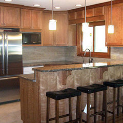 Coulee Kitchens & Baths