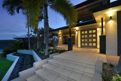Design ideas for a contemporary home design in Cairns.