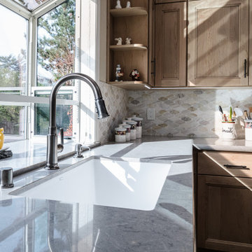 Transitional Kitchen in Los Altos