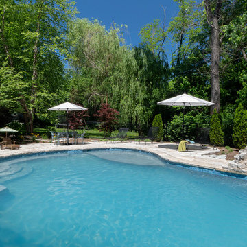 Reflecting look of home with overall pool design