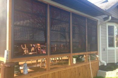 Arts and crafts sunroom photo in Minneapolis