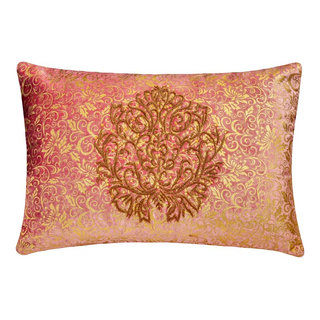 Ikat Floral Damask - Fuchsia and Pale Pink Throw Pillow