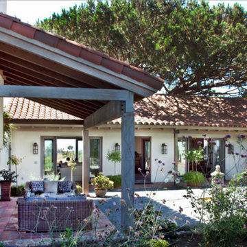Coastal Vineyard Compound, Encinitas, CA