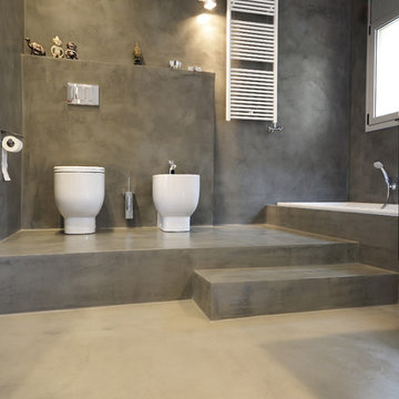 Topcret Microcement applied on Walls and Bathroom Floor